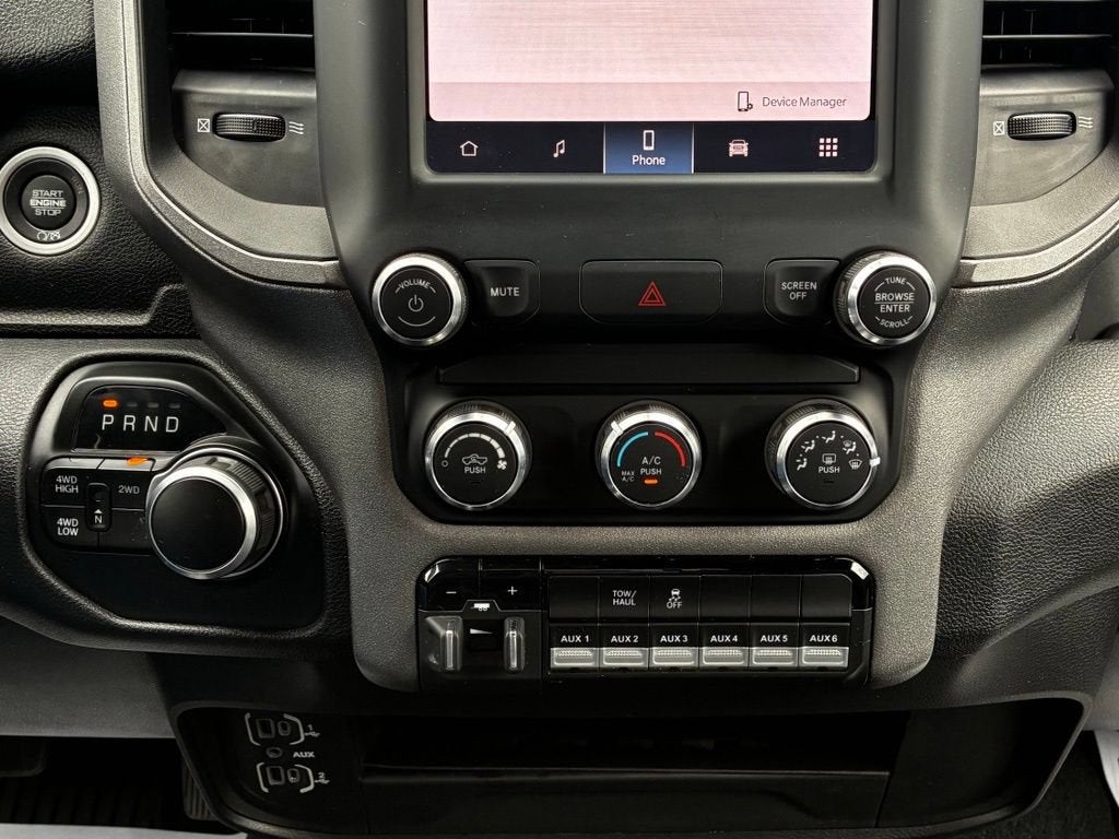 2024 RAM 2500 Tradesman Crew Cab 4x4 6'4" Box