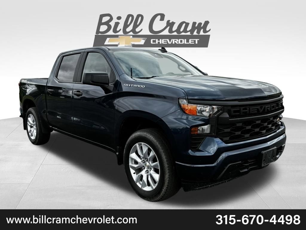 2022 Chevrolet Silverado 1500 Custom 4X4 Crew Cab Short Box's photo