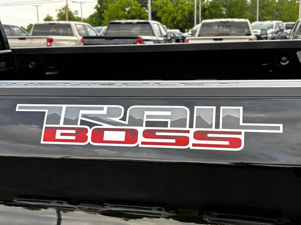 2025 Chevrolet Silverado 1500 LT Trail Boss