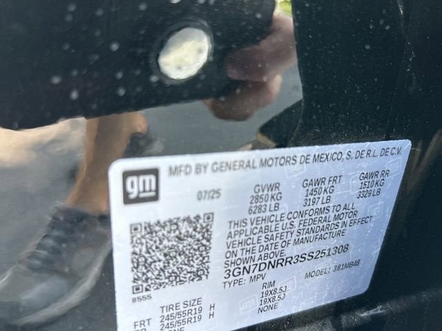 2025 Chevrolet Equinox EV LT