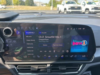 2025 Chevrolet Equinox EV RS