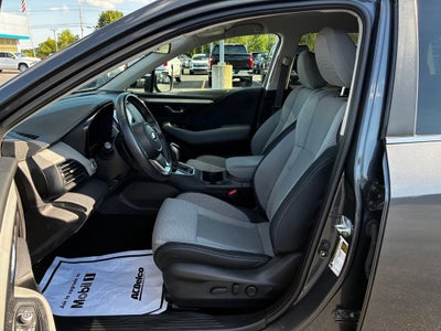 2023 Subaru Outback Premium