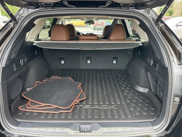 2023 Subaru Outback Touring XT