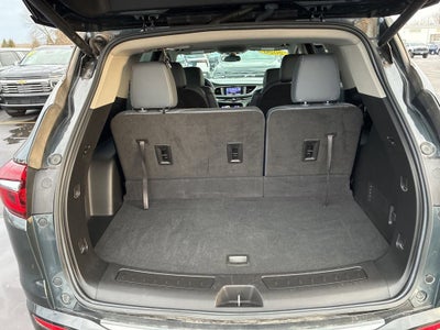 2020 Buick Enclave Essence