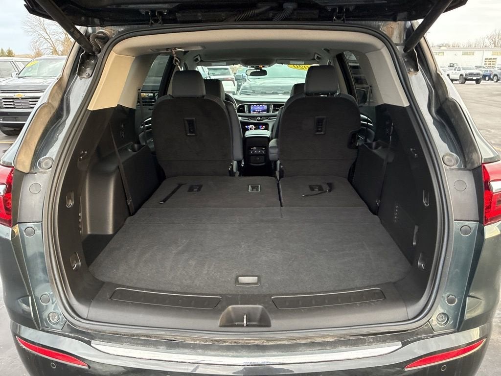 2020 Buick Enclave Essence