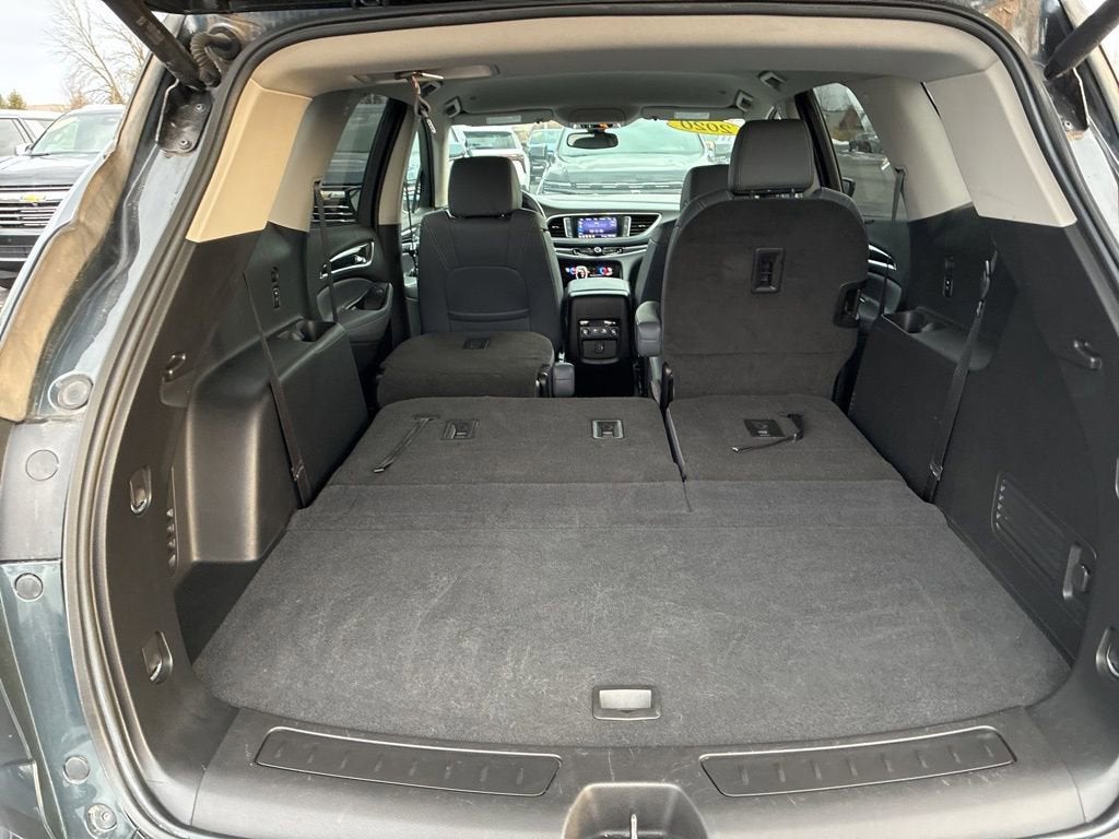 2020 Buick Enclave Essence