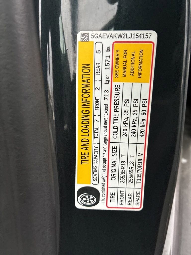 2020 Buick Enclave Essence