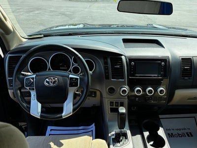2017 Toyota Sequoia SR5