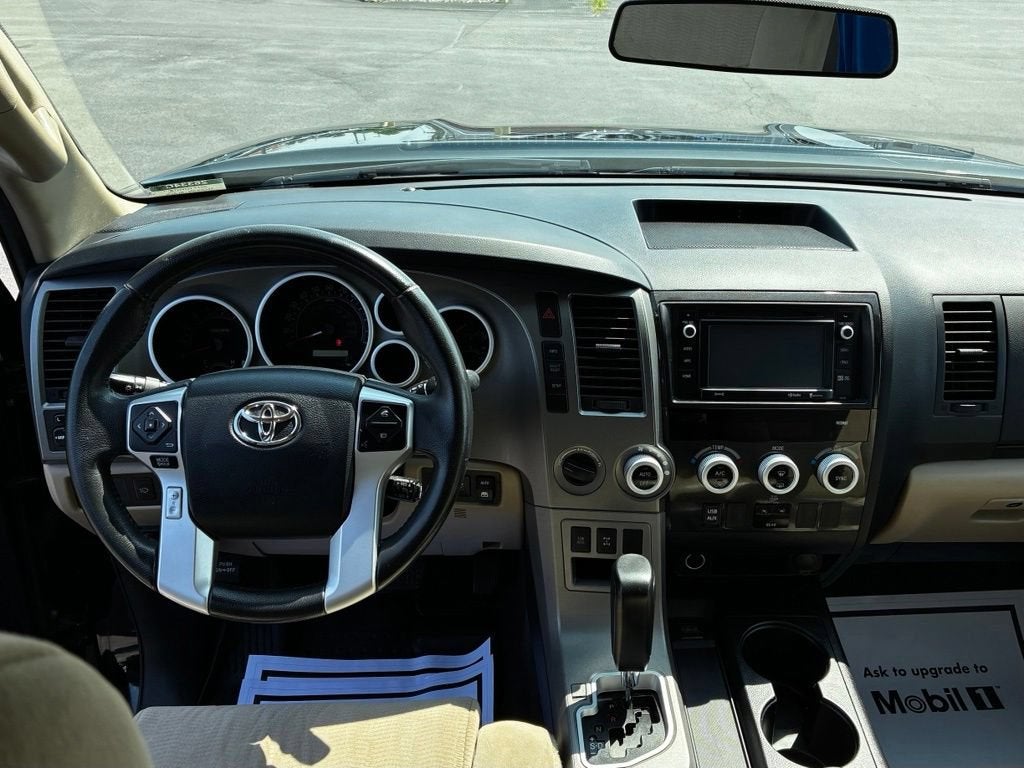 2017 Toyota Sequoia SR5