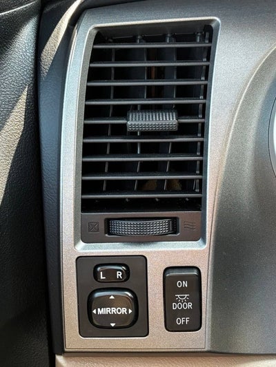2017 Toyota Sequoia SR5
