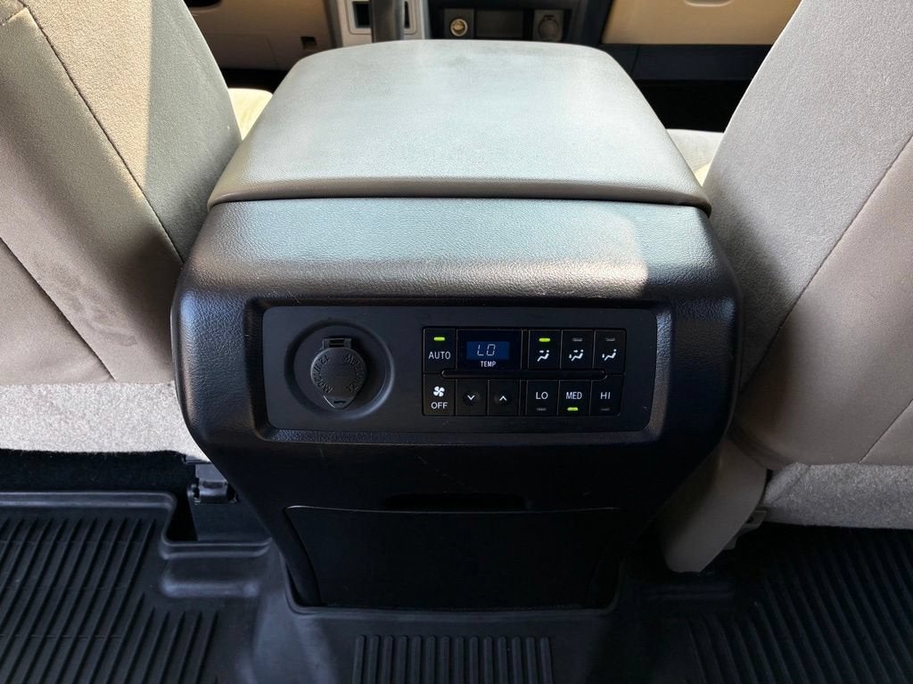 2017 Toyota Sequoia SR5