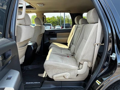 2017 Toyota Sequoia SR5