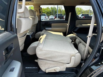 2017 Toyota Sequoia SR5