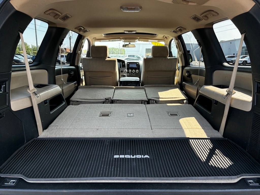 2017 Toyota Sequoia SR5