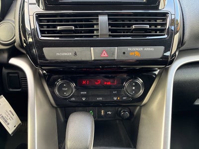 2022 Mitsubishi Eclipse Cross ES
