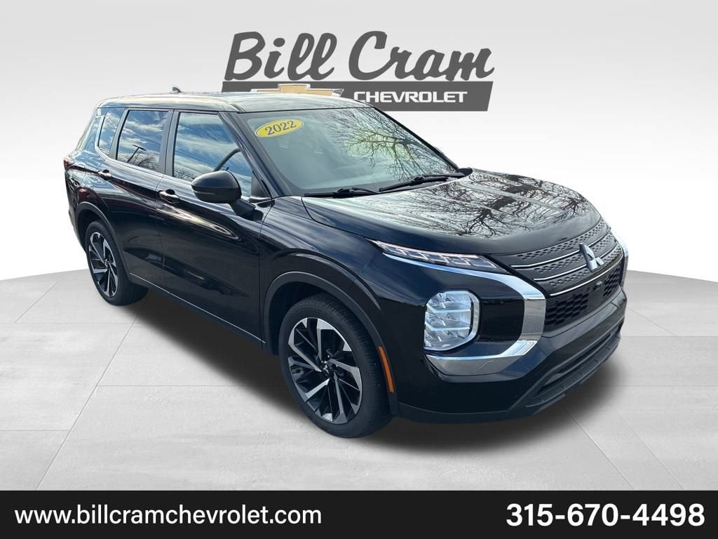 2022 Mitsubishi Outlander ES