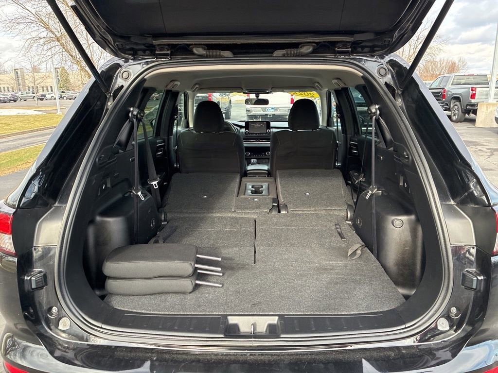 2022 Mitsubishi Outlander ES