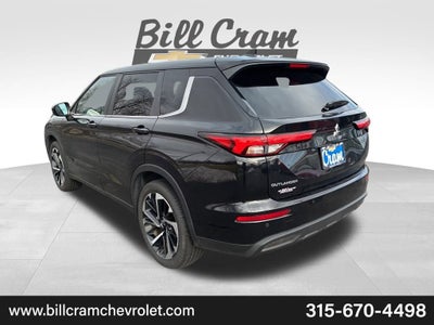 2022 Mitsubishi Outlander ES