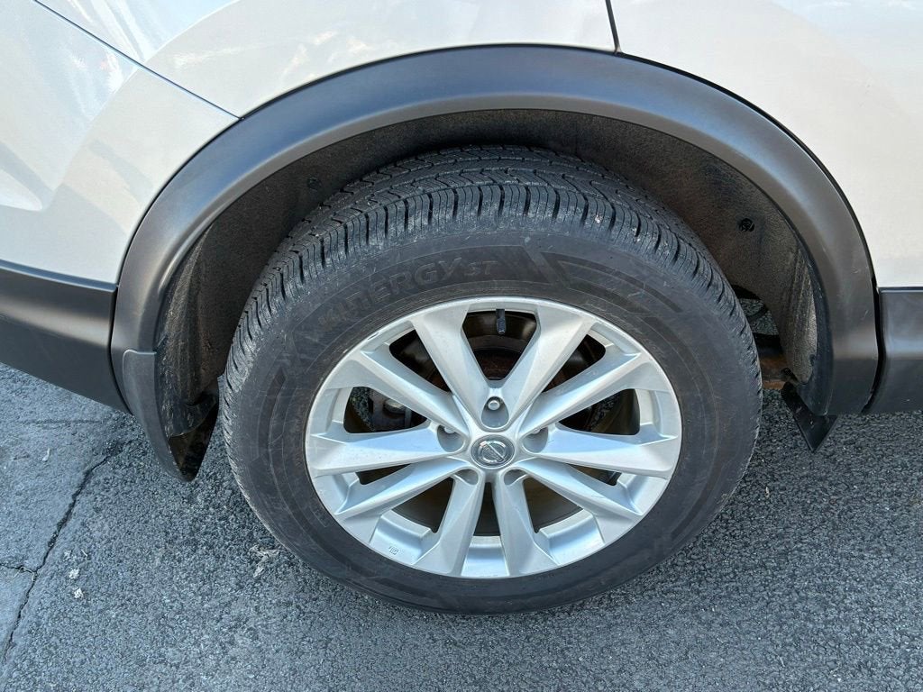 2018 Nissan Rogue Sport SV