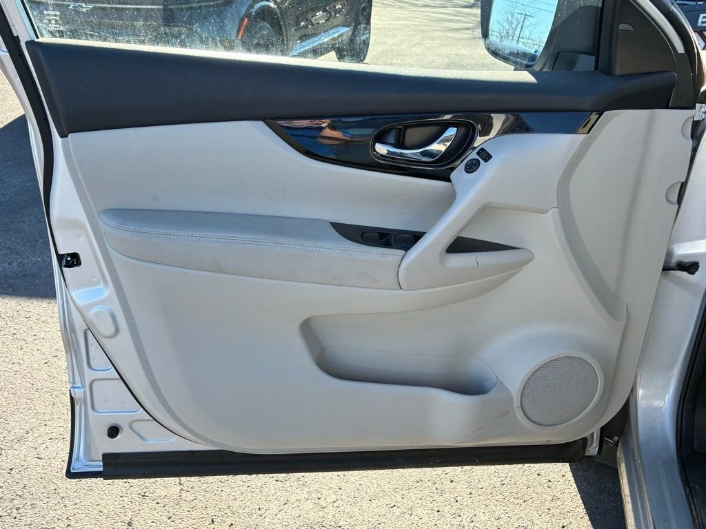 2018 Nissan Rogue Sport SV