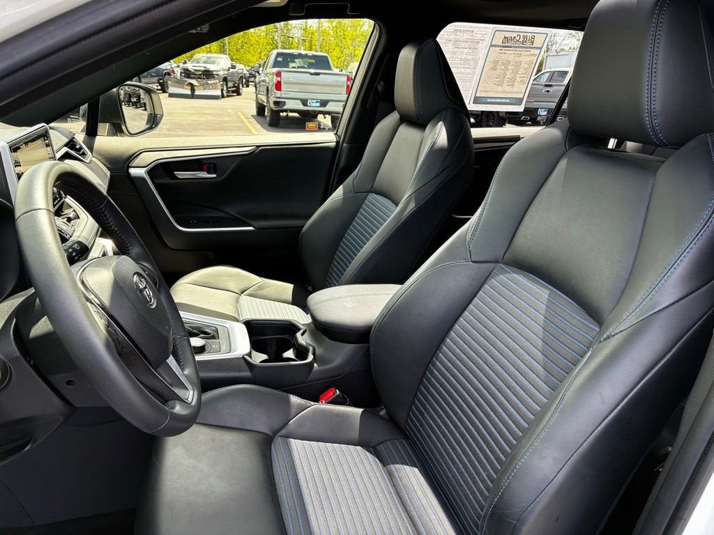 2020 Toyota RAV4 Hybrid XSE