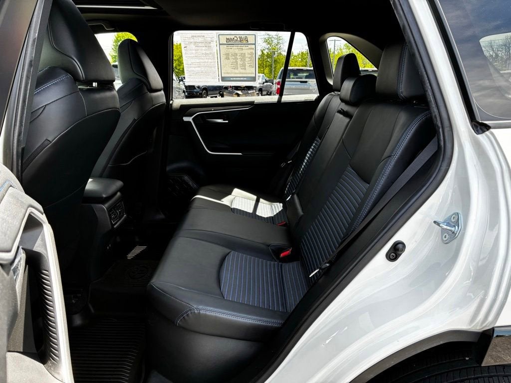 2020 Toyota RAV4 Hybrid XSE