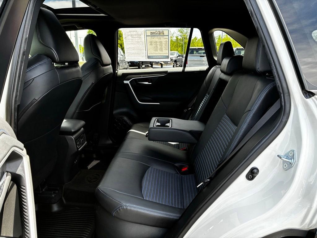 2020 Toyota RAV4 Hybrid XSE