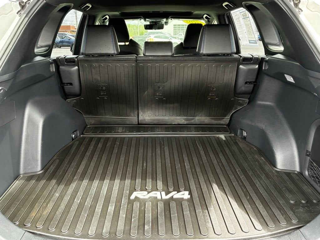 2020 Toyota RAV4 Hybrid XSE