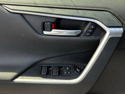 2020 Toyota RAV4 Limited