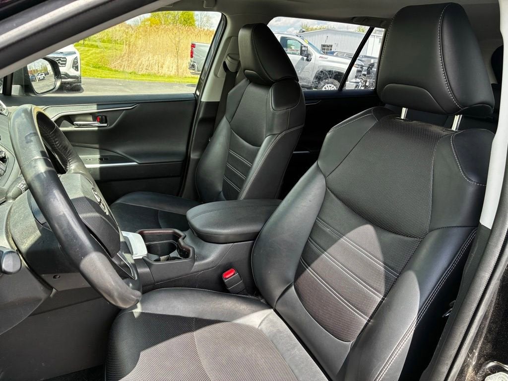 2020 Toyota RAV4 Limited
