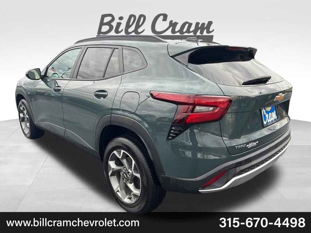 2025 Chevrolet Trax LT