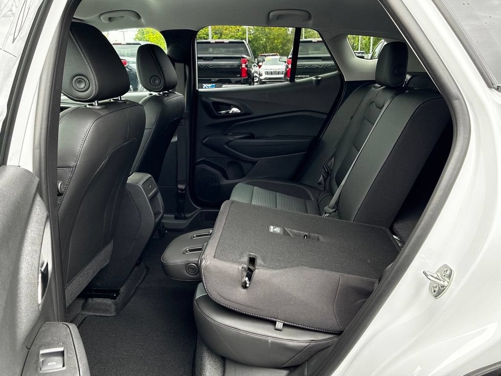 2026 Chevrolet Trax LT - Photo 20