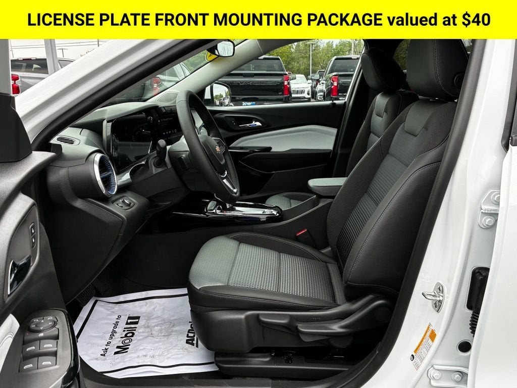 2026 Chevrolet Trax LT - Photo 3