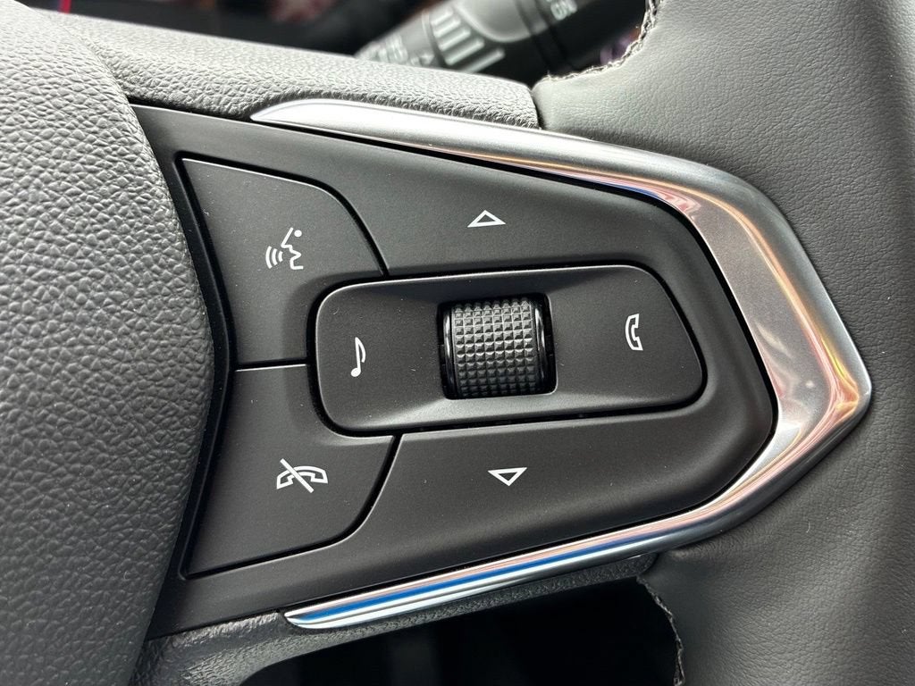 2026 Chevrolet Trax LT - Photo 8