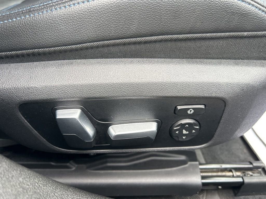 2019 BMW 3 Series 330i xDrive